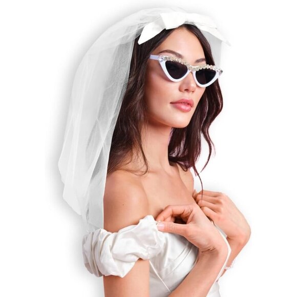 🆕Women White Bow Veil Bachelorette Bride To Be Decorations Shower Gift - Picture 1 of 8